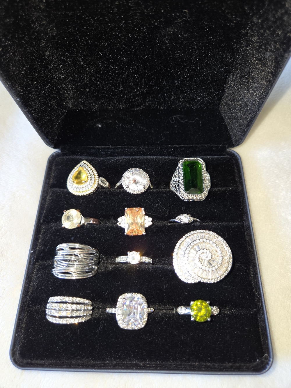 Ring Lot